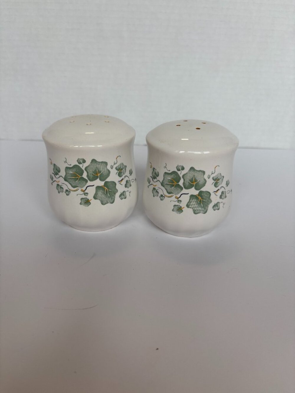 Vintage Corelle Callaway Ivy Pattern Salt and Pepper Shakers